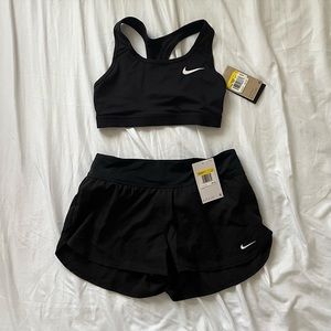 Nike Bundle Swoosh Bra & Lined Shorts